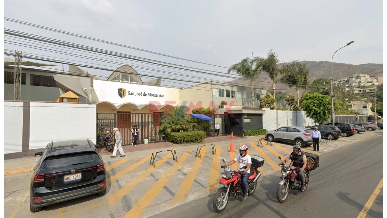 Terreno Comercial en Alquiler ubicado en Jirón Tomasal 345 Terreno Comercial en Alquiler ubicado en Jirón Tomasal 345