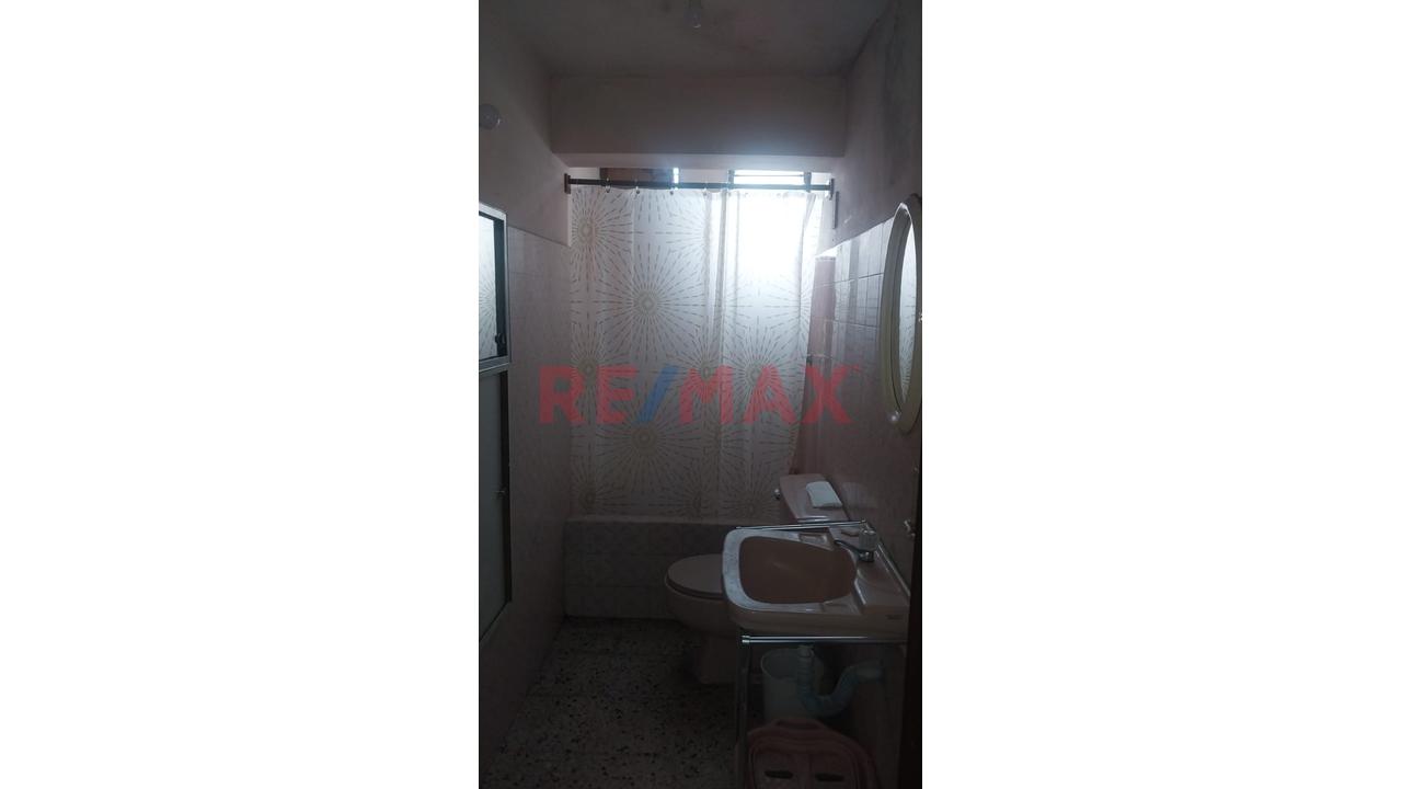 Casa Para Inversiòn Frente Al Mall Bellavistaa - 9