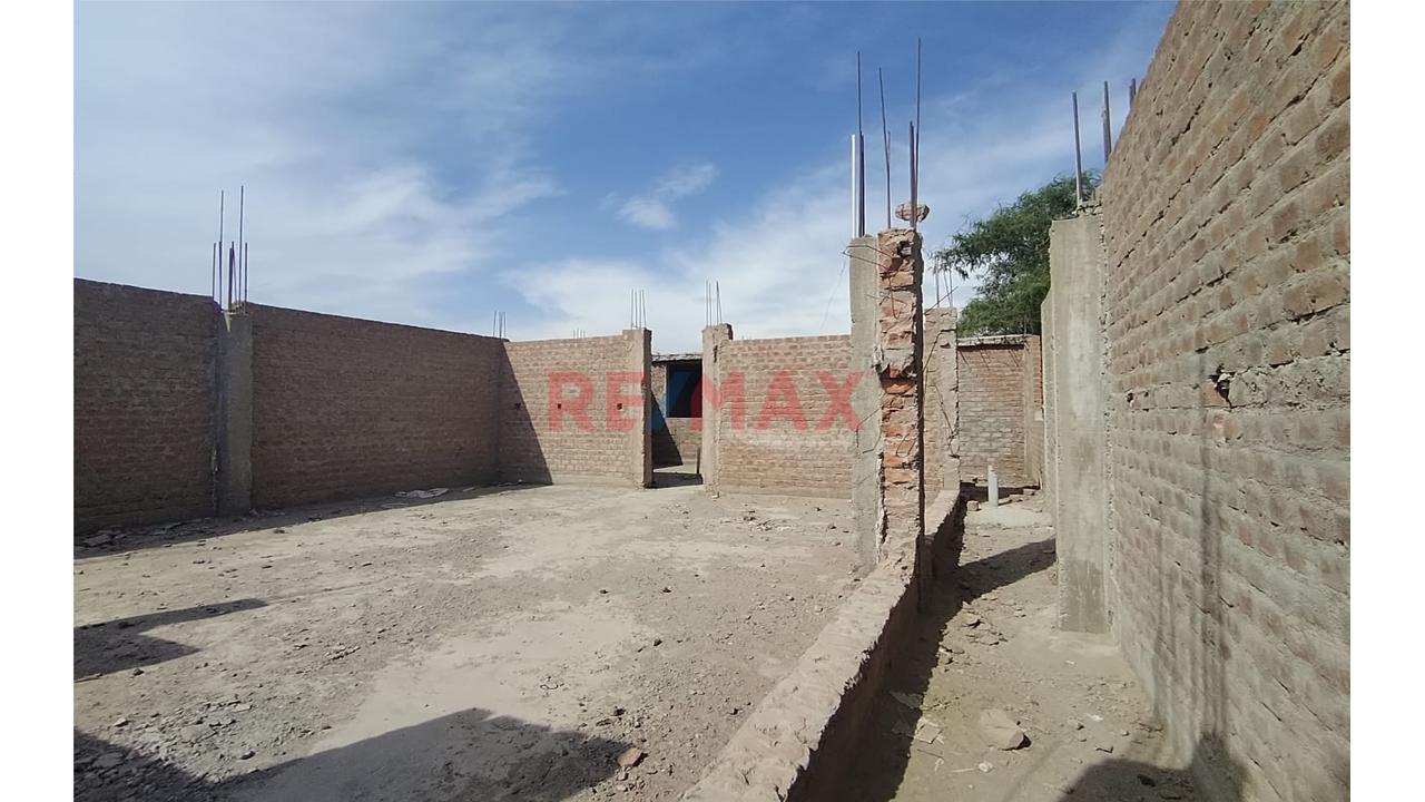 Venta De Casa En Caso Gris Con Potencial De Ampliación – Urb. San Joaquín, Ica - 6