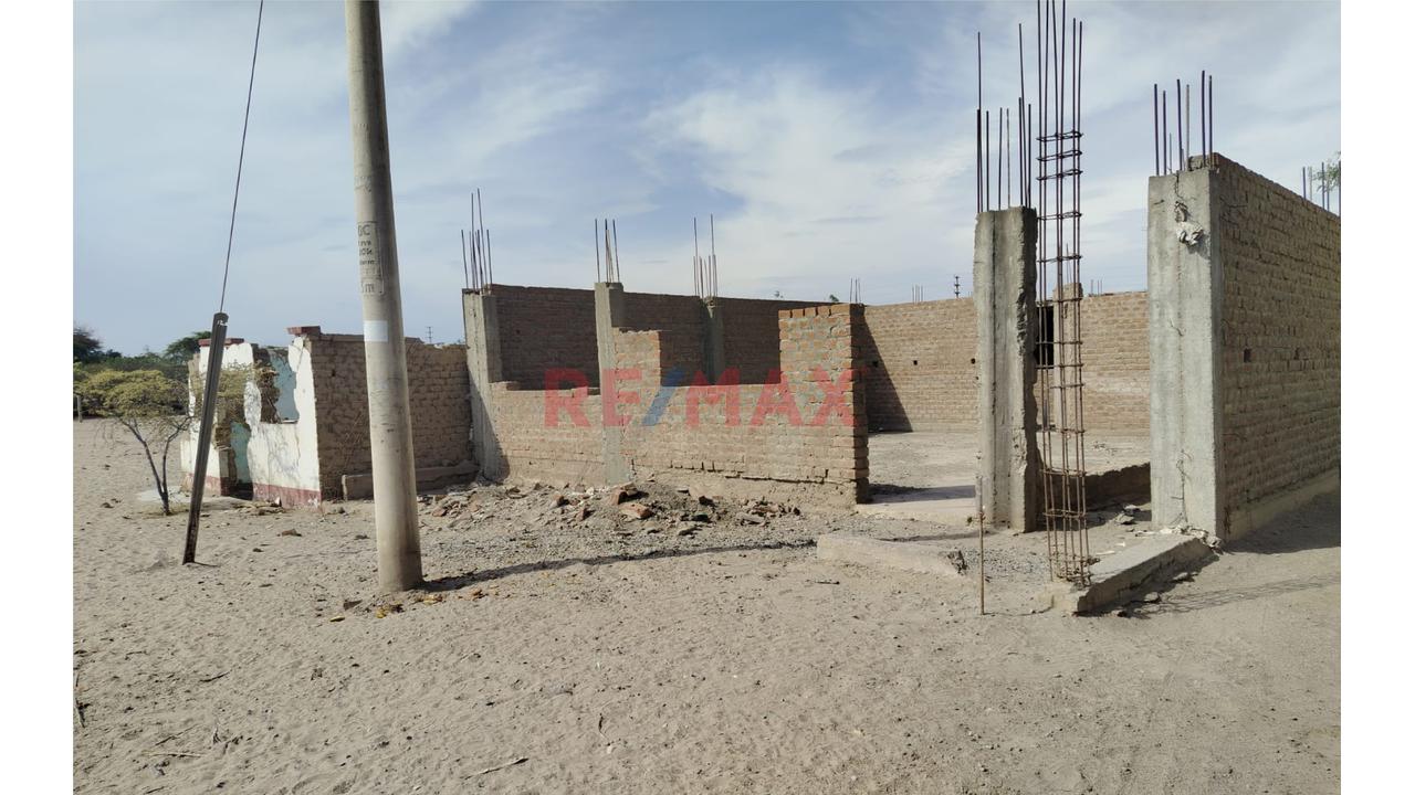 Venta De Casa En Caso Gris Con Potencial De Ampliación – Urb. San Joaquín, Ica - 5