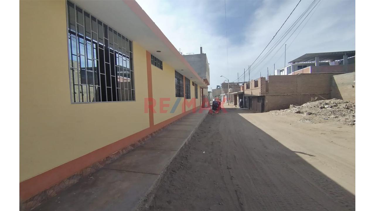 Venta De Casa En Caso Gris Con Potencial De Ampliación – Urb. San Joaquín, Ica - 4