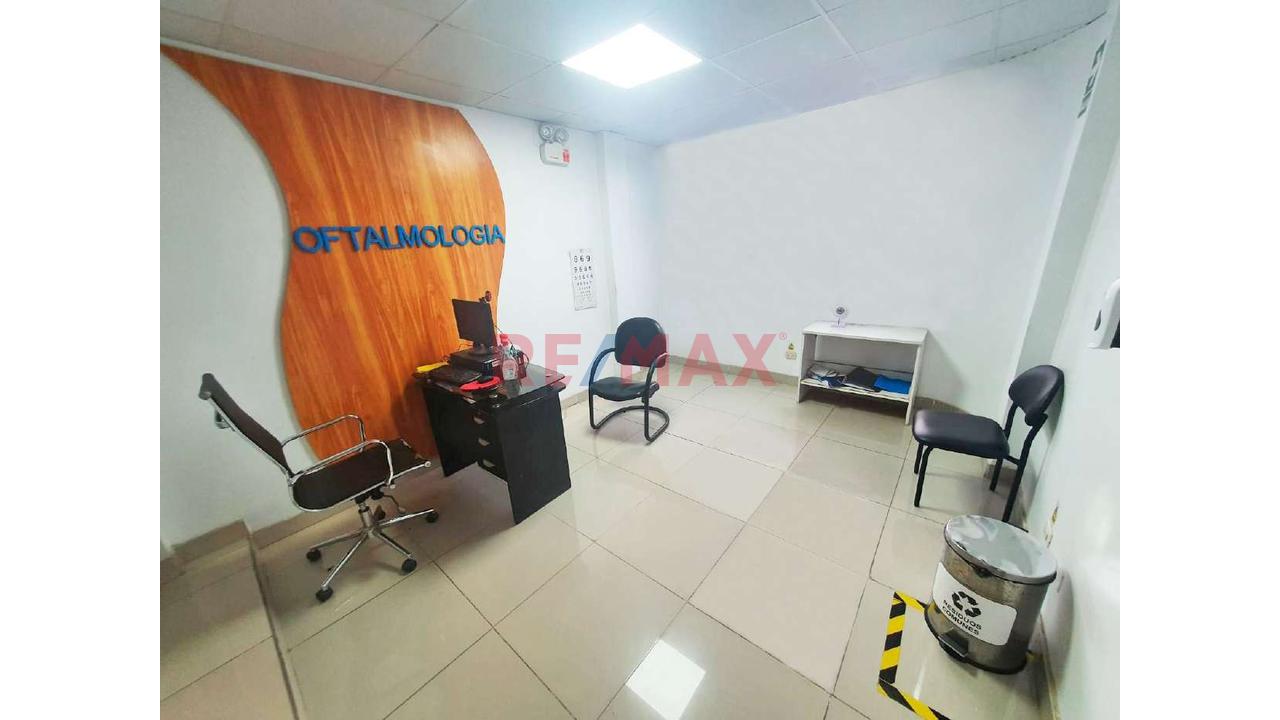 Venta De Local Comercial En San Juan De Lurigancho 1000 M2 Ideal Para Centromedico — foto 4