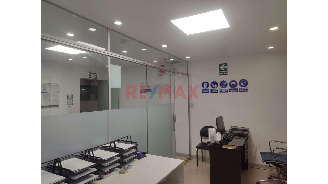 Venta De Local Comercial En San Juan De Lurigancho 1000 M2 Ideal Para Centromedico — foto 14