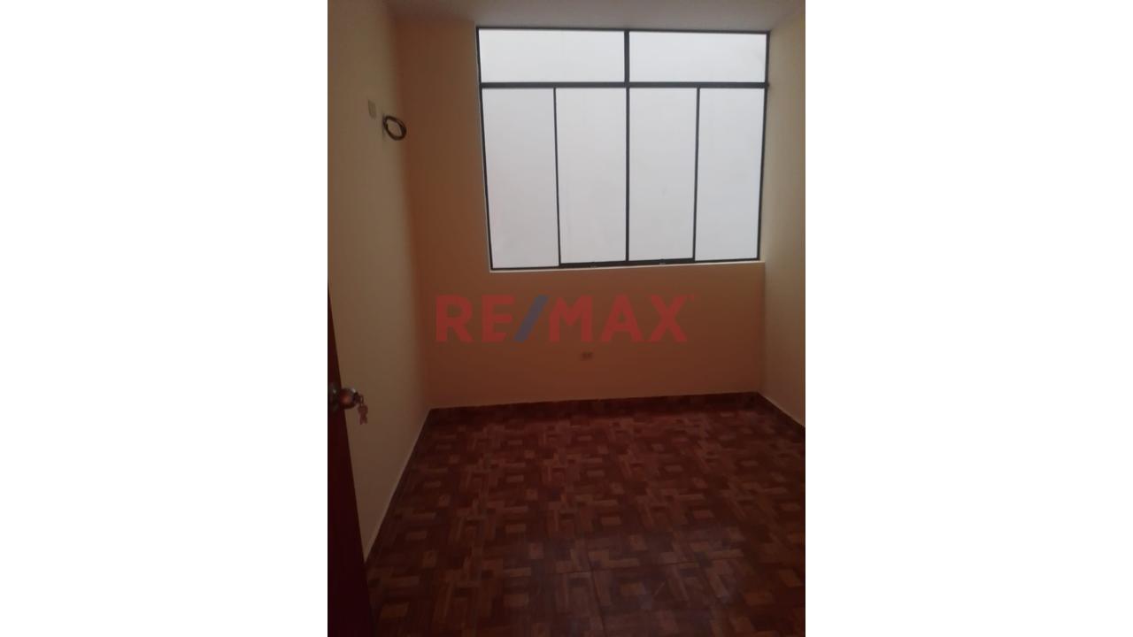 Venta Edificio 5 Pisos Carabayllo - 16