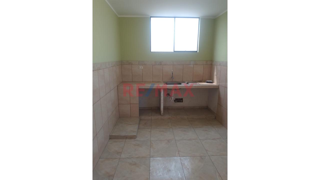 Venta Edificio 5 Pisos Carabayllo - 4
