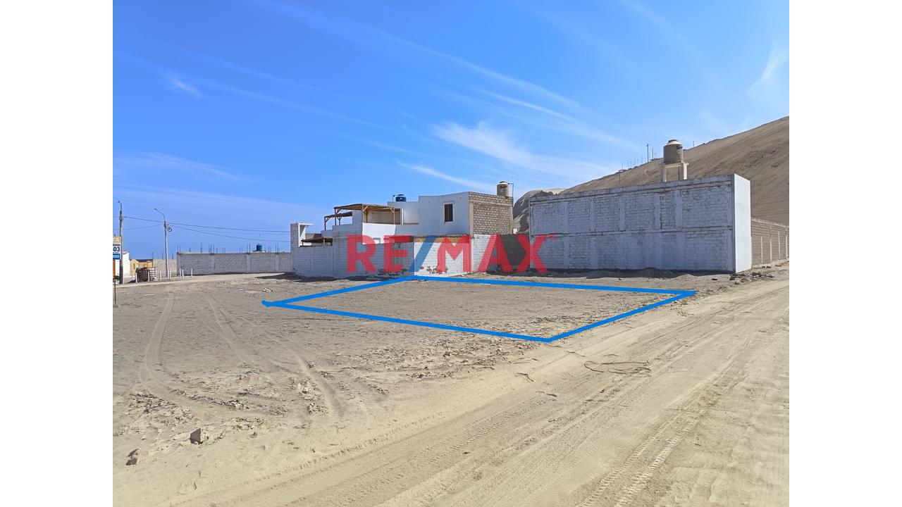 Venta De Terreno De Playa En Camana - 1