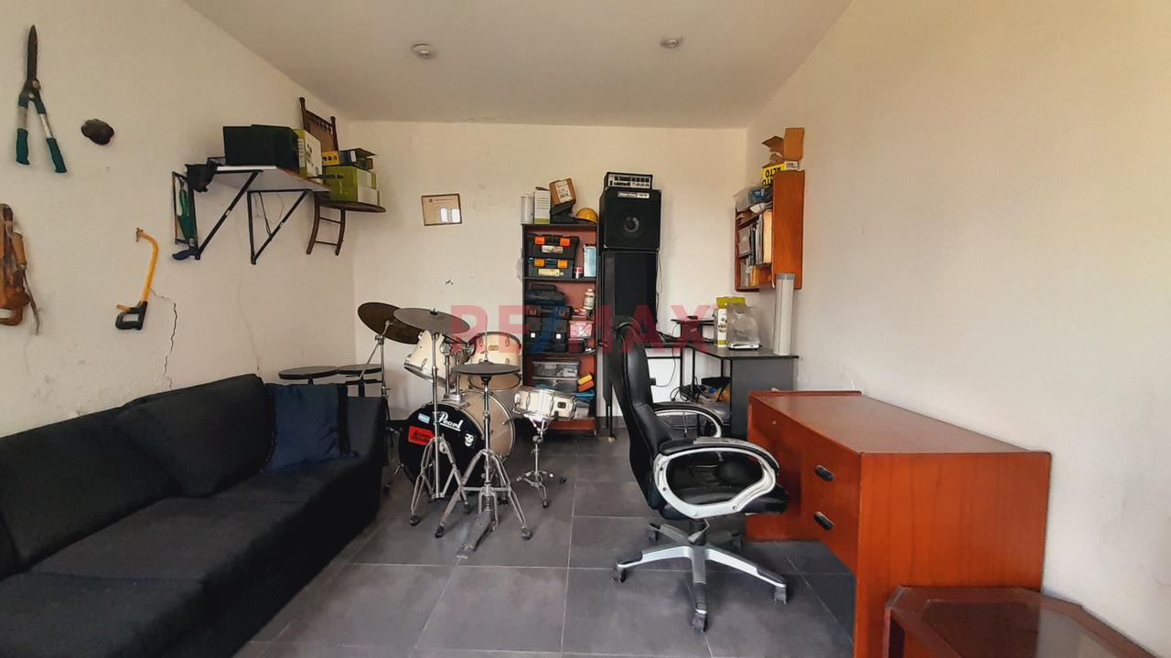 La Molina - Hermosa Casa En Venta - Urb. Isla Del Sol - 19