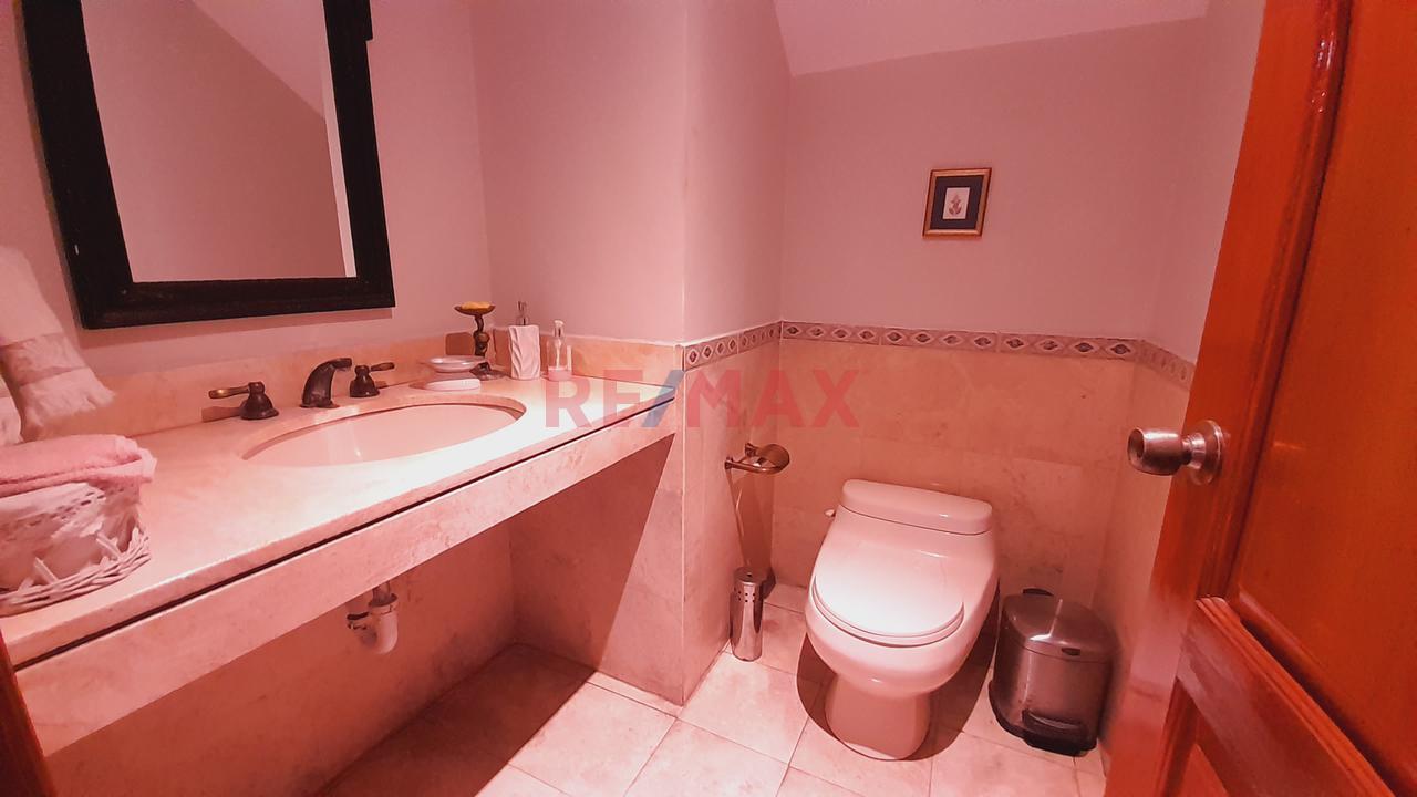 La Molina - Hermosa Casa En Venta - Urb. Isla Del Sol - 16