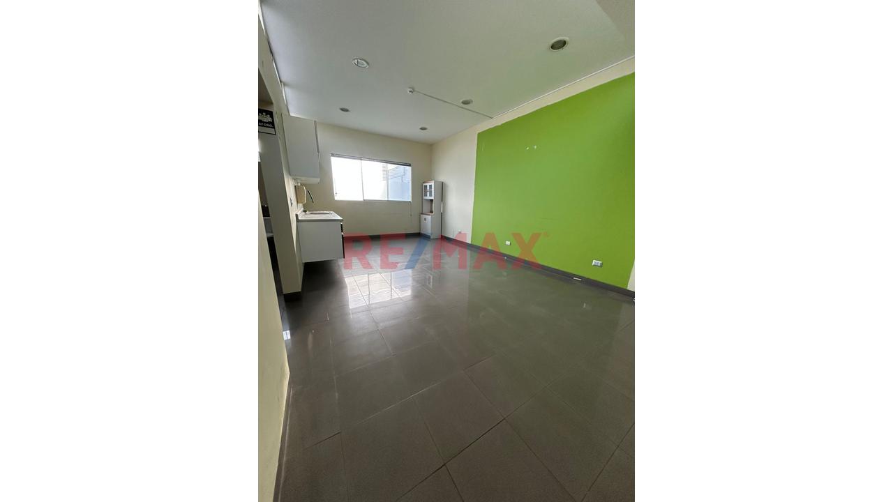 Vendo Casa Corporativa En San Borja | 3 Pisos | Ubicación Estratégica 📍 Av. Géminis – Urb. Papa Juan Xxiii, San Borja — foto 9