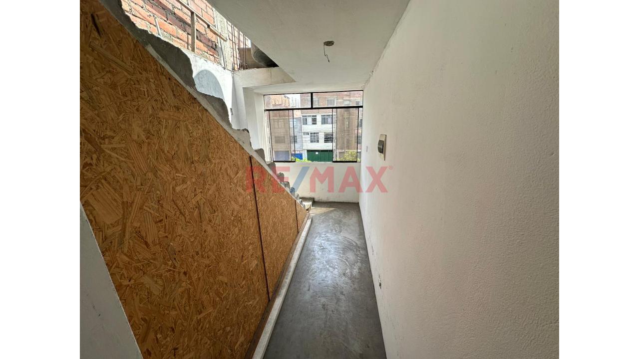 Casa Comercial En Venta Ves - 18
