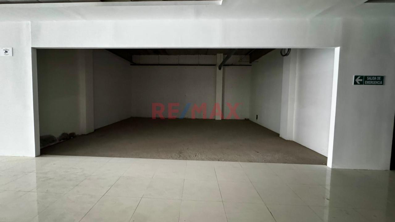Local Comercial Premium En Venta – City Center Arequipa - 3
