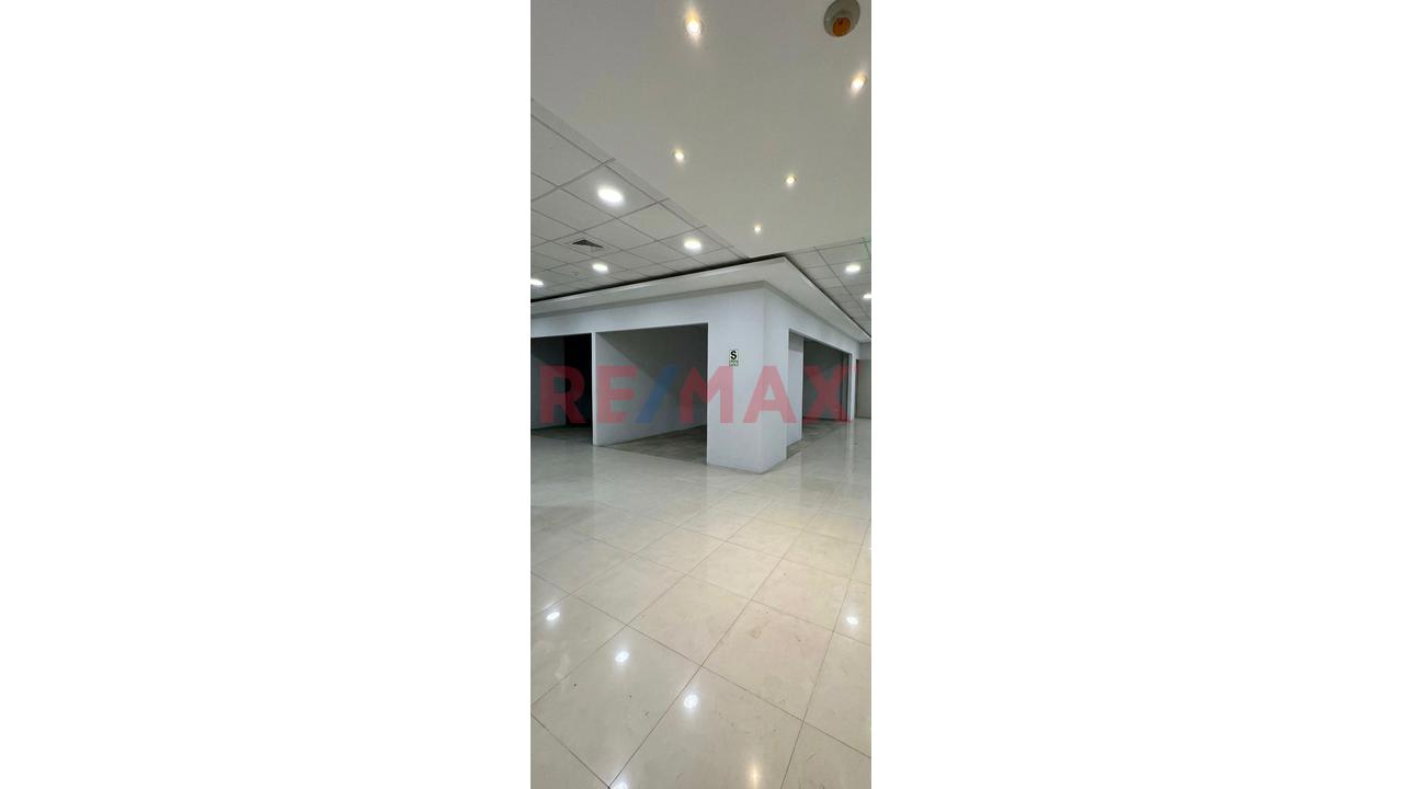 Venta De Local Comercial En City Center Arequipa 🏢✨ - 6