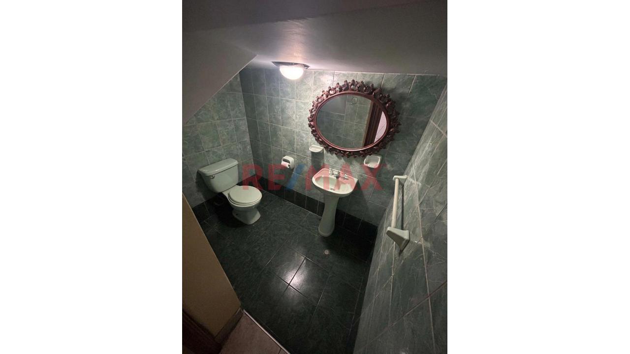 Venta De Casa En Esquina – Ideal Para Proyecto Inmobiliario En Santa Anita — foto 8