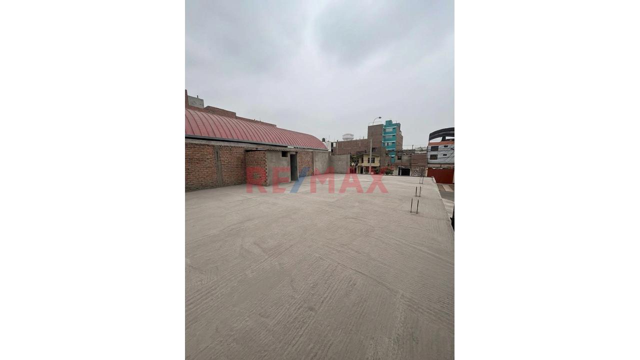 Venta De Casa En Esquina – Ideal Para Proyecto Inmobiliario En Santa Anita — foto 7