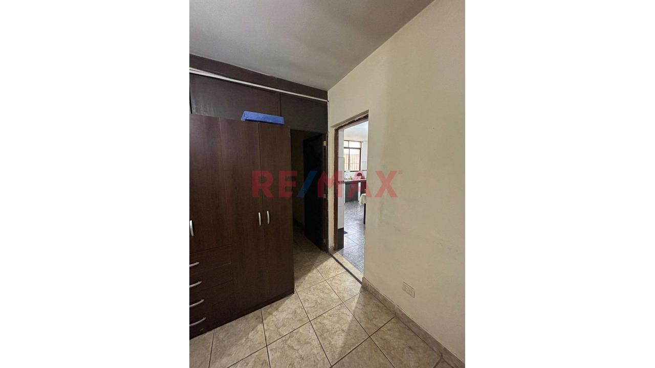 Venta De Casa En Esquina – Ideal Para Proyecto Inmobiliario En Santa Anita — foto 5