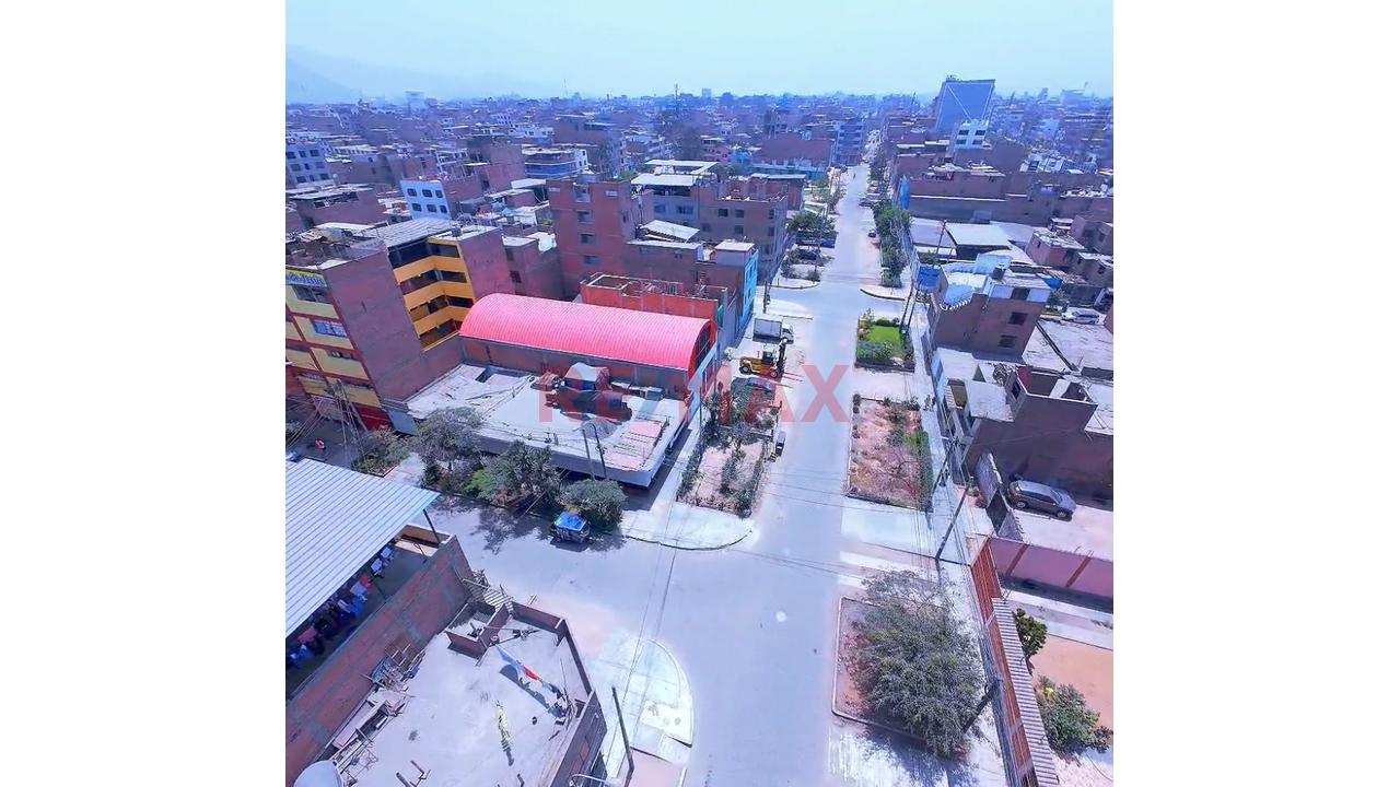 Venta De Casa En Esquina – Ideal Para Proyecto Inmobiliario En Santa Anita — foto 3
