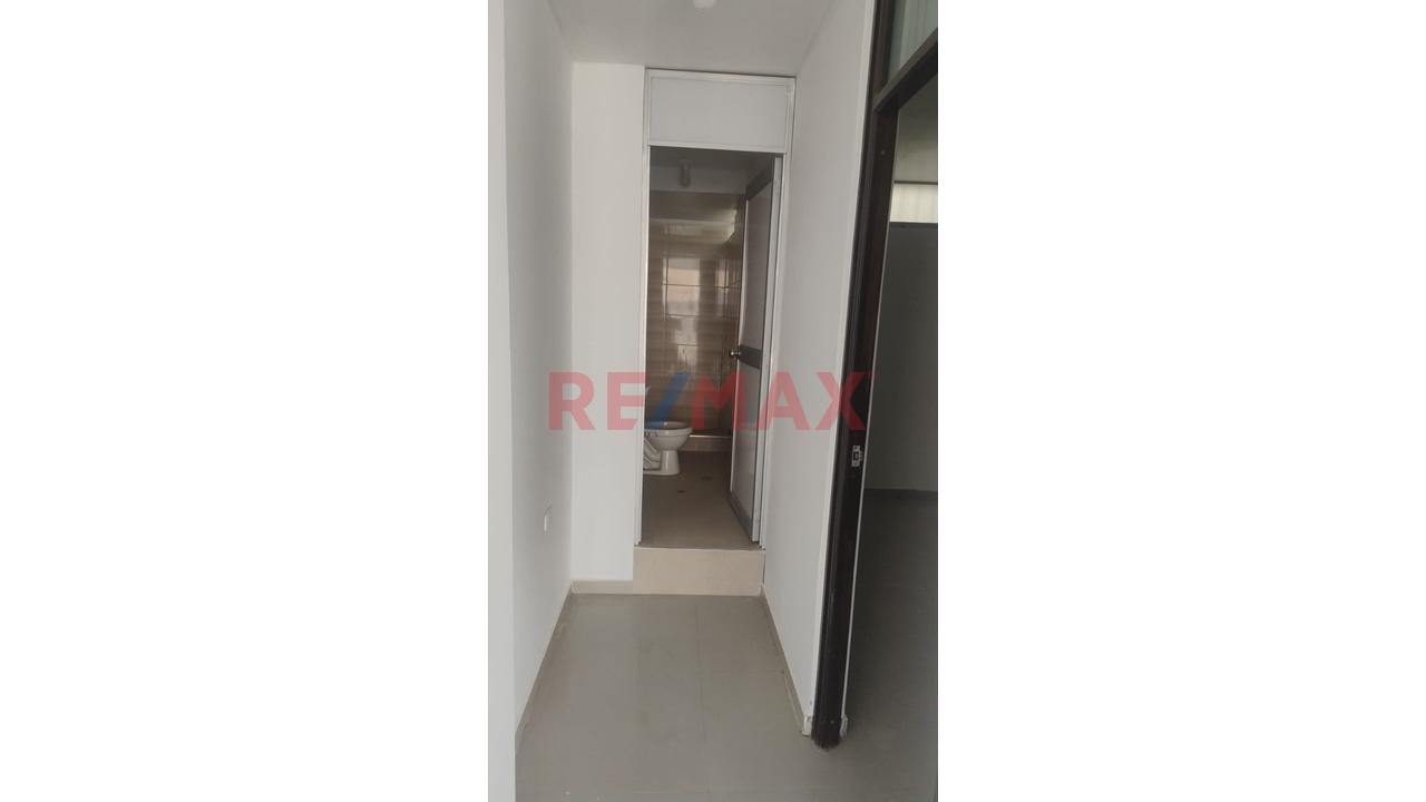 Ocasion Venta De Casa 4 Pisos En Urbanizacion Primavera Jaen Cajamarca - 7