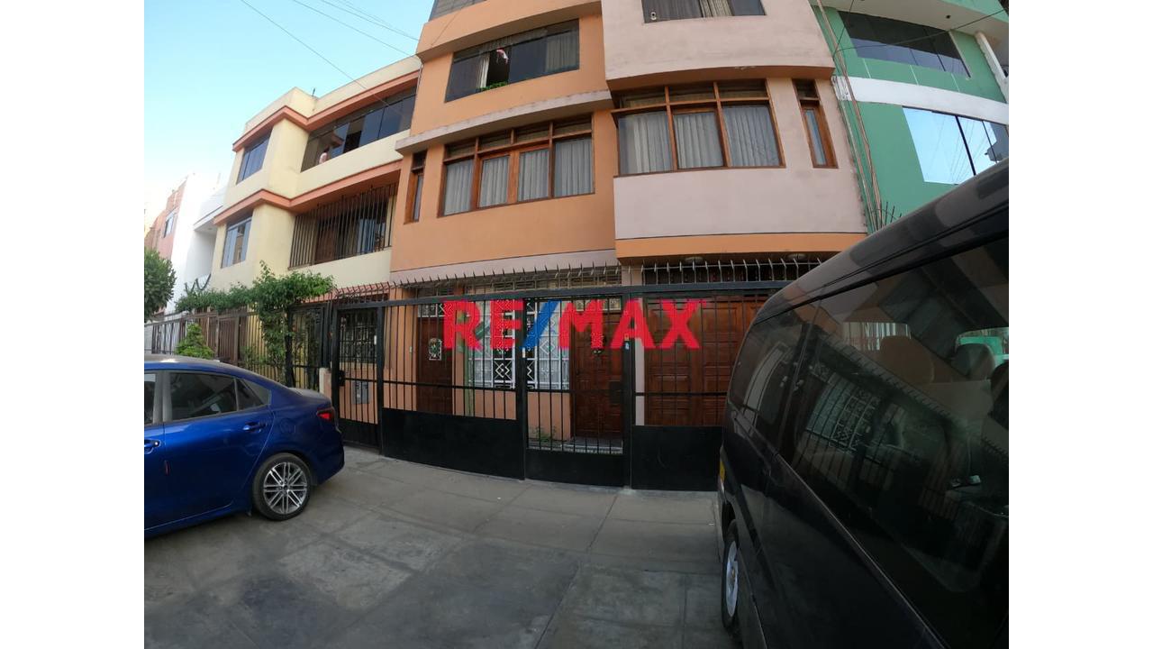 Alquilo Dpto. Espacioso Y Seguro En Los Olivos 160M2 S/.2000