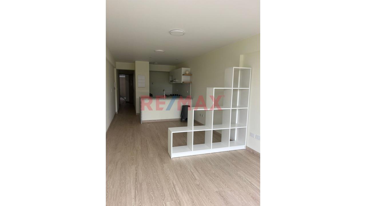 Dpto. Venta Frente A Parque- San Miguel — foto 2