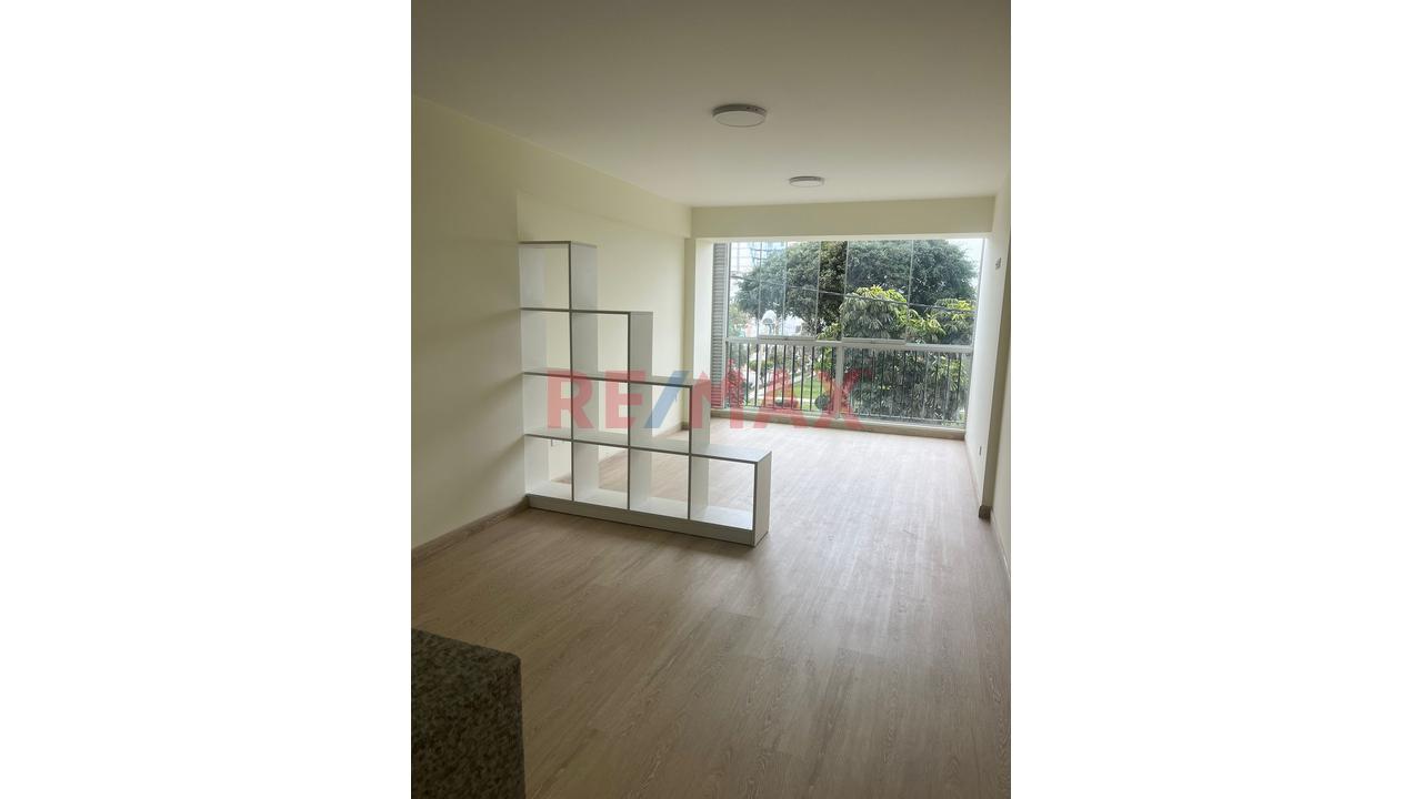 Dpto. Venta Frente A Parque- San Miguel — foto 3