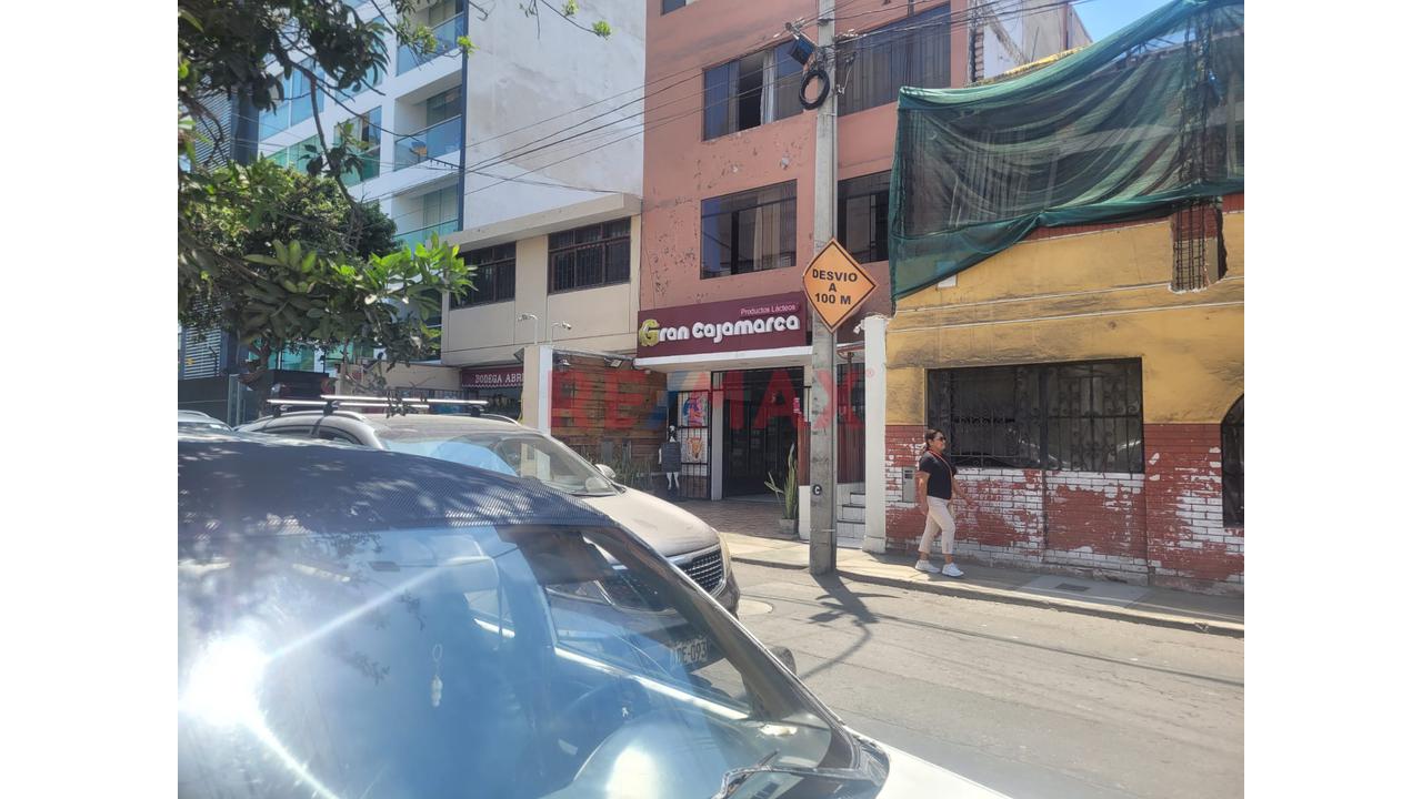 Vendo  Terreno  En  Zona Estratègica De  Miraflores - 5