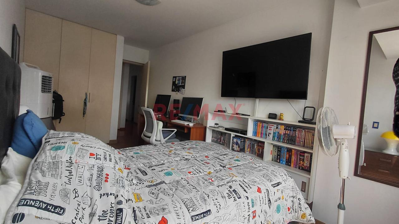 Departamento En Venta En Surco – Excelente Ubicación Cerca Del Parque Aljovín — foto 13