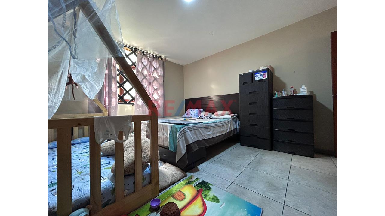 Se Vende Propiedad De 2 Niveles - 2Do Y 3Er Piso - 6