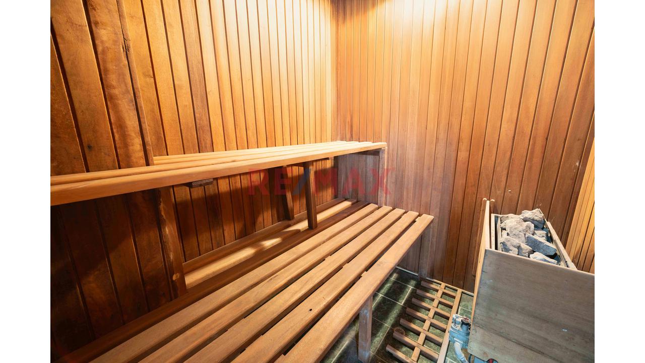 Casa de 4 dormitorios en Santiago de Surco, 295 m² — foto 3