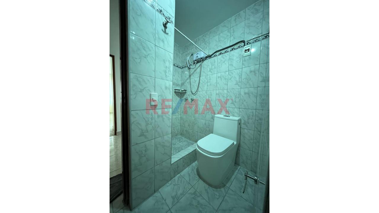 Departamento de 4 dormitorios y 2 baños ubicado en Pimentel Departamento de 4 dormitorios y 2 baños ubicado en Pimentel