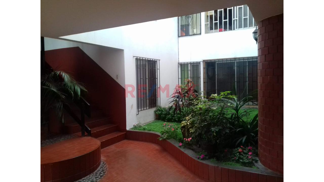 Departamento En Venta En Magdalena Con Amplia Terraza Cerca A Av. Brasil — foto 5