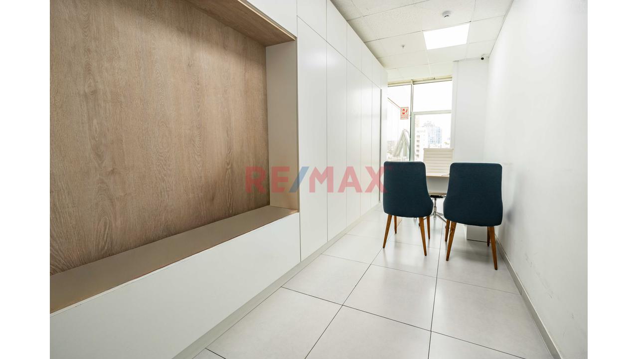 🏢 Oficina Corporativa En Venta – Miraflores Prime - 9