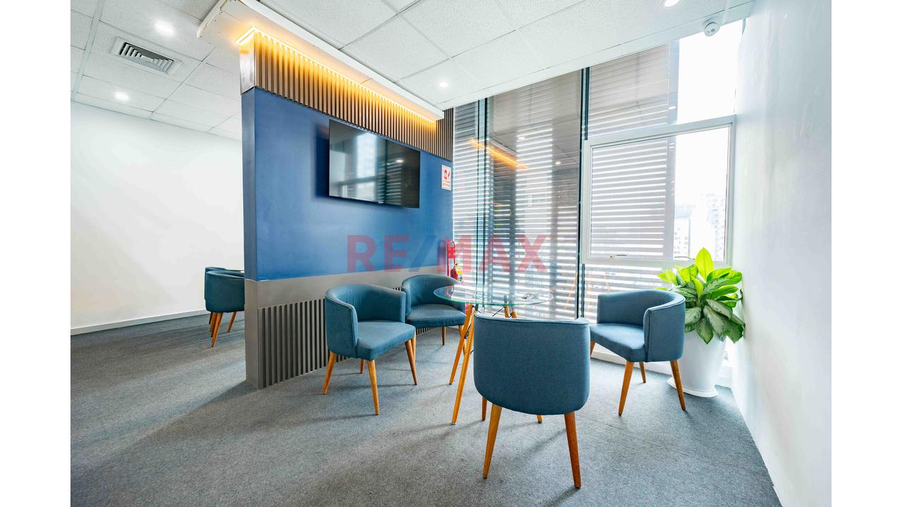 🏢 Oficina Corporativa En Venta – Miraflores Prime - 12
