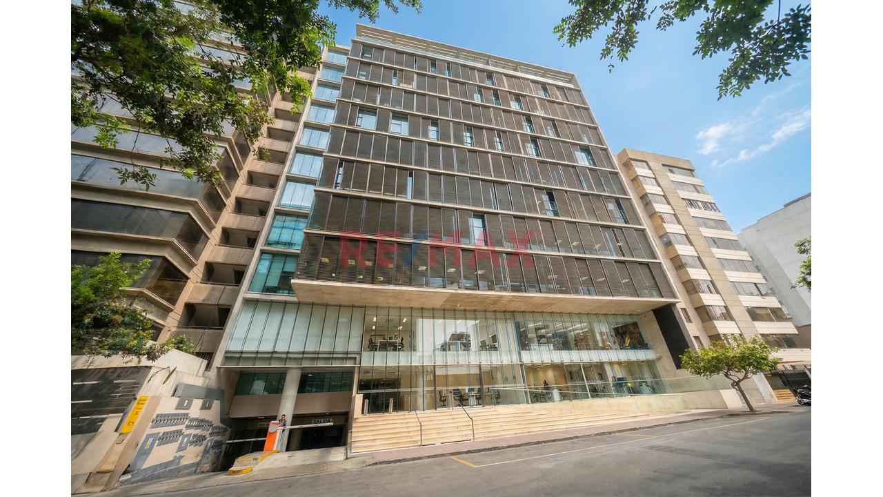 🏢 Oficina Corporativa En Venta – Miraflores Prime