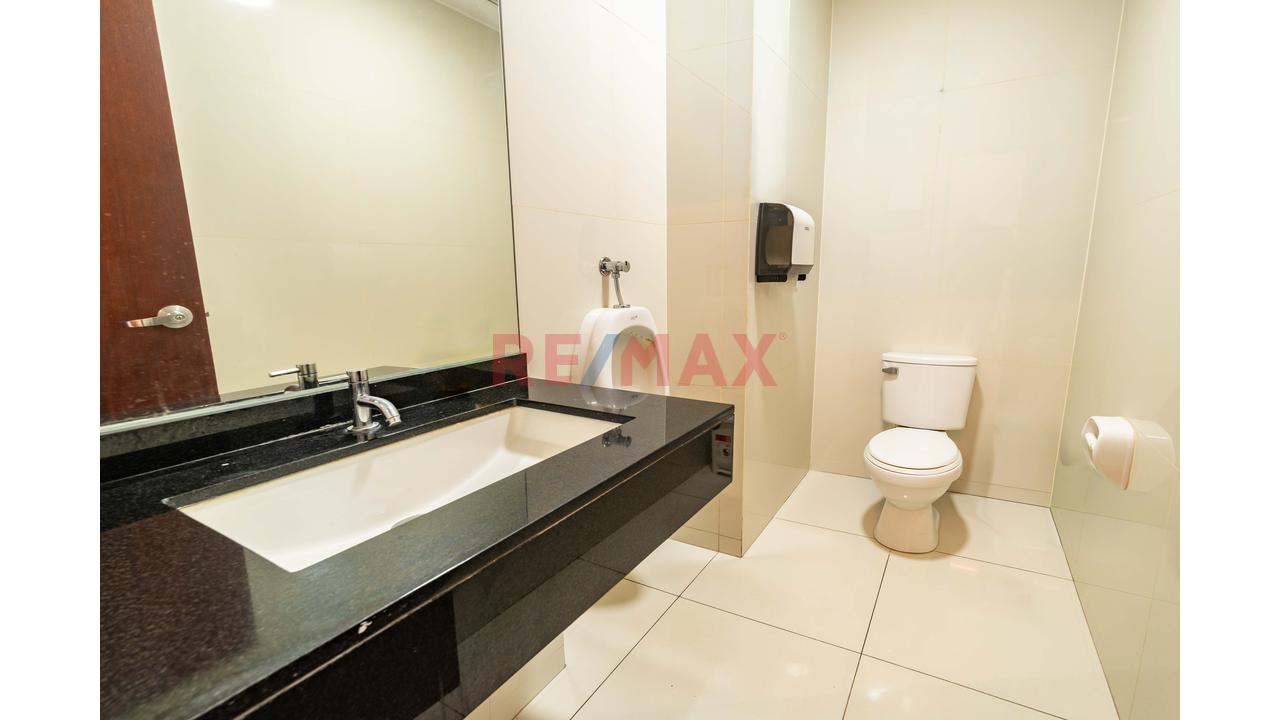 🏢 Oficina Corporativa En Venta – Miraflores Prime - 10