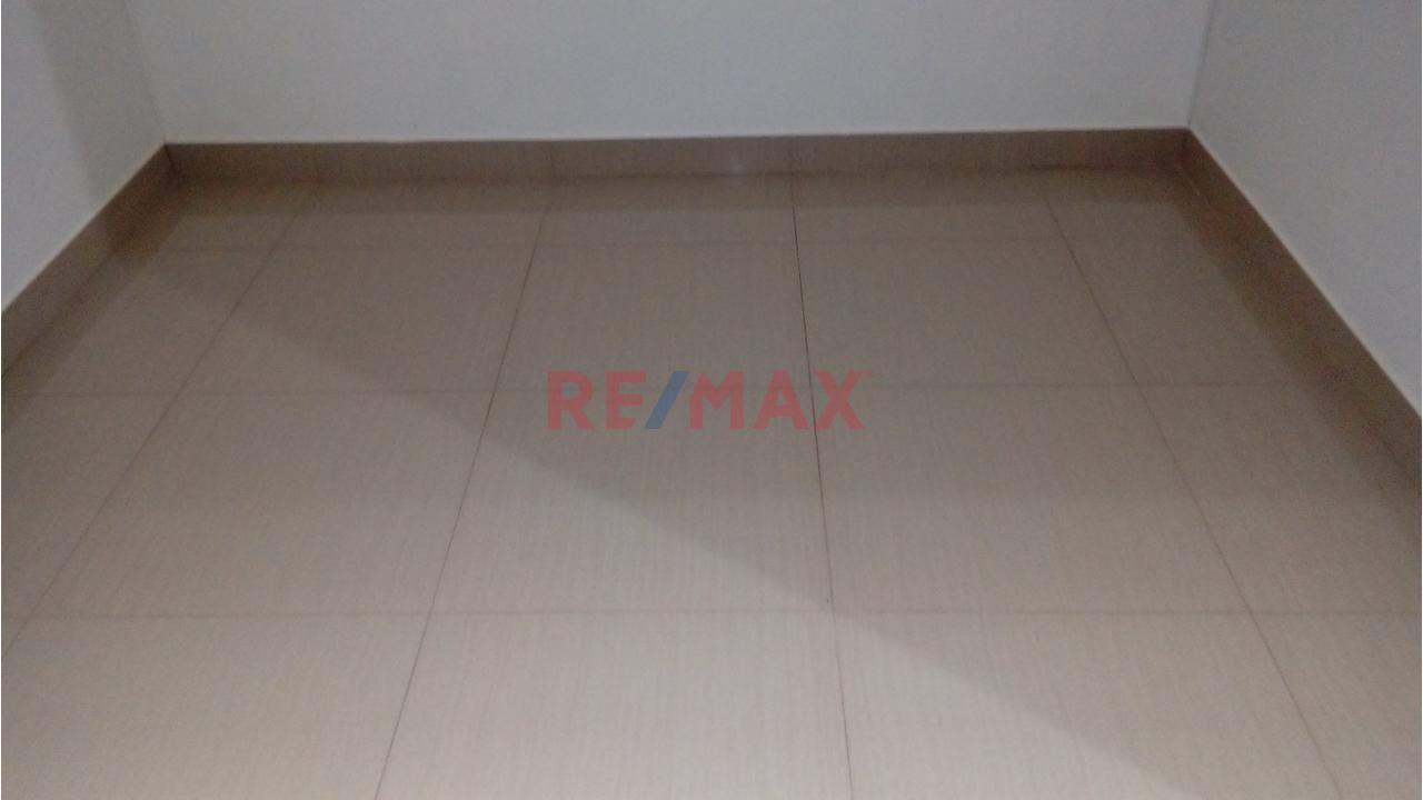 Vendo Local Comercial En Galaxy Plaza (Chorrillos) 📈 - 6