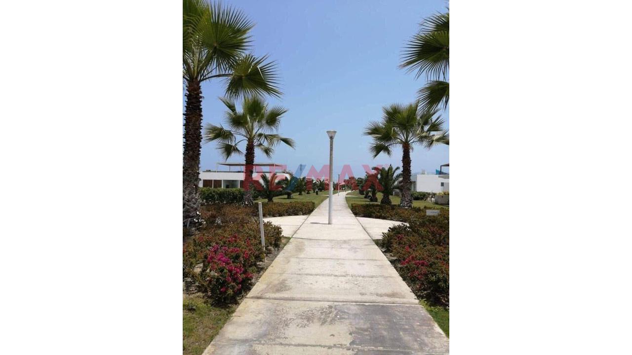 Terreno de 254 m² en Asia — foto 2