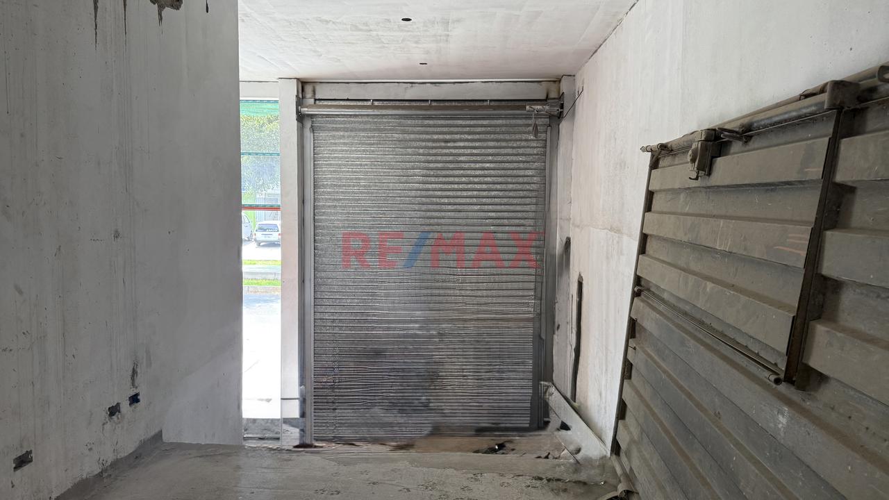 Local En Alquiler En Gris – Los Olivos Av Central Cerca A Carlos Izaguirre — foto 5
