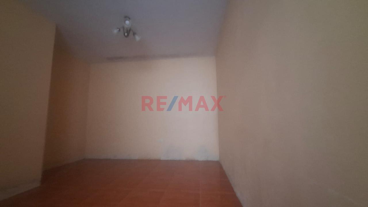 Casa De 2 Pisos En Venta Urb. El Ingeniero I - 3