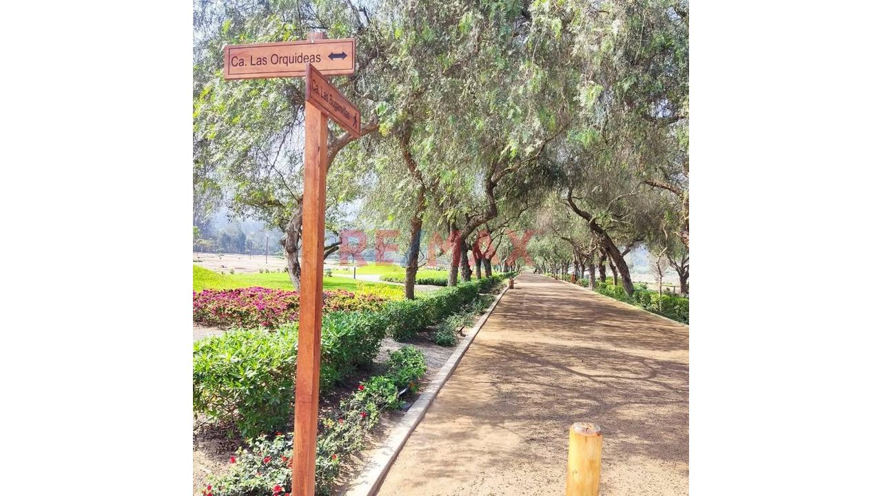 Venta De Terreno Con Estacionamiento En Condominio Exclusivo Fundo Pradera De Pachacamac 1 -  Pachacamac — foto 3