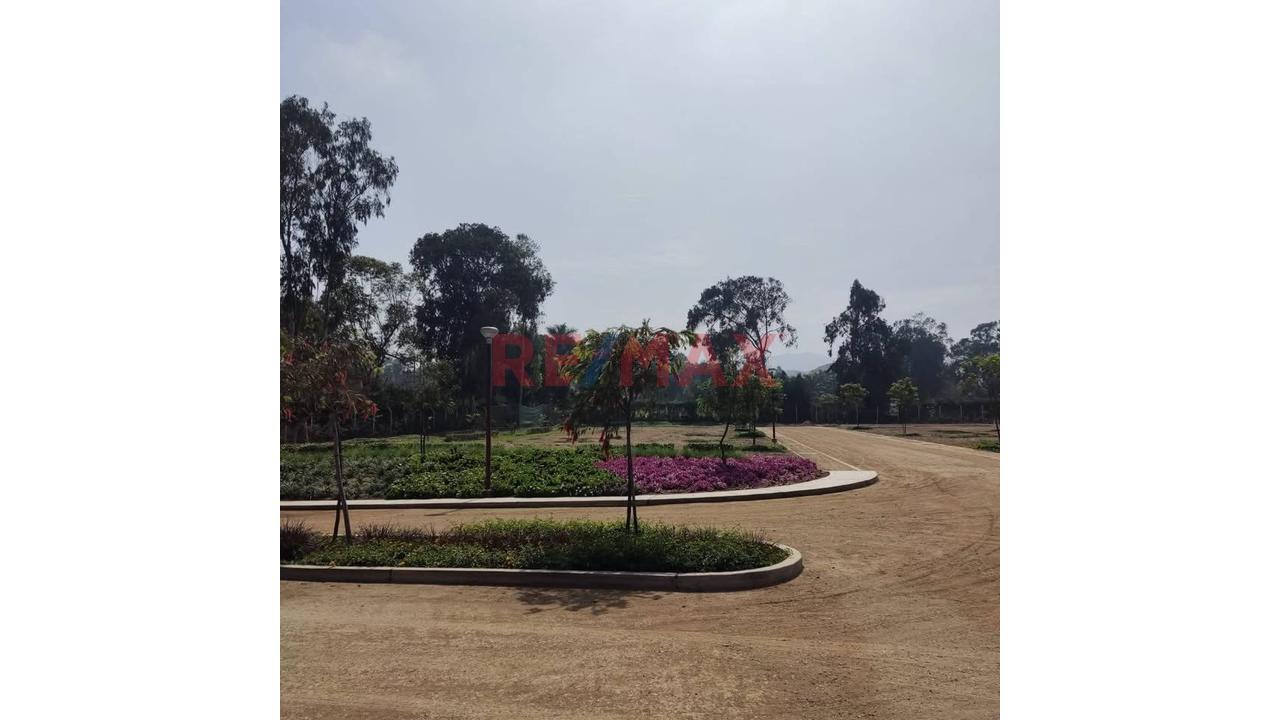 Venta De Terreno Con Estacionamiento En Condominio Exclusivo Fundo Pradera De Pachacamac 1 -  Pachacamac — foto 7