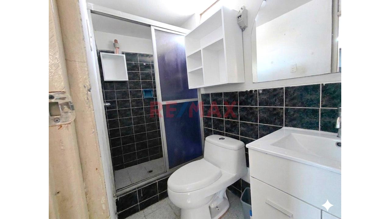 Casa En Venta A 1 Y Media Cdra De Plaza De Armas!! . Zona Histórica Y Estratégica De Ayacucho. — foto 8
