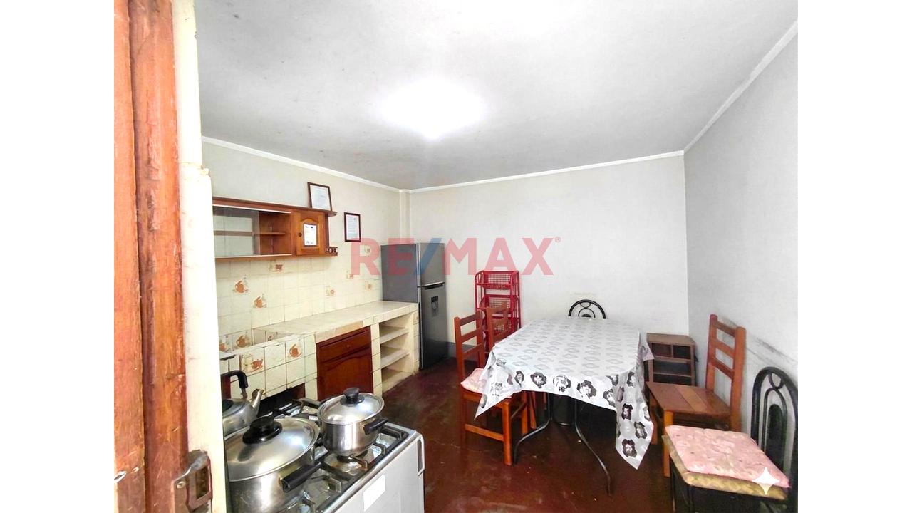 Casa En Venta A 1 Y Media Cdra De Plaza De Armas!! . Zona Histórica Y Estratégica De Ayacucho. — foto 11