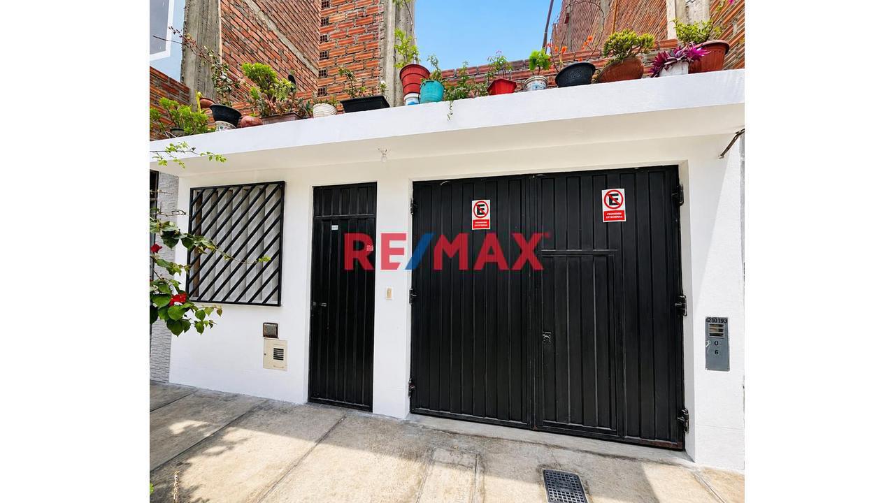 Vendo Casa Con Potencial De Expansion En Chorrillos | 120 M² - 1