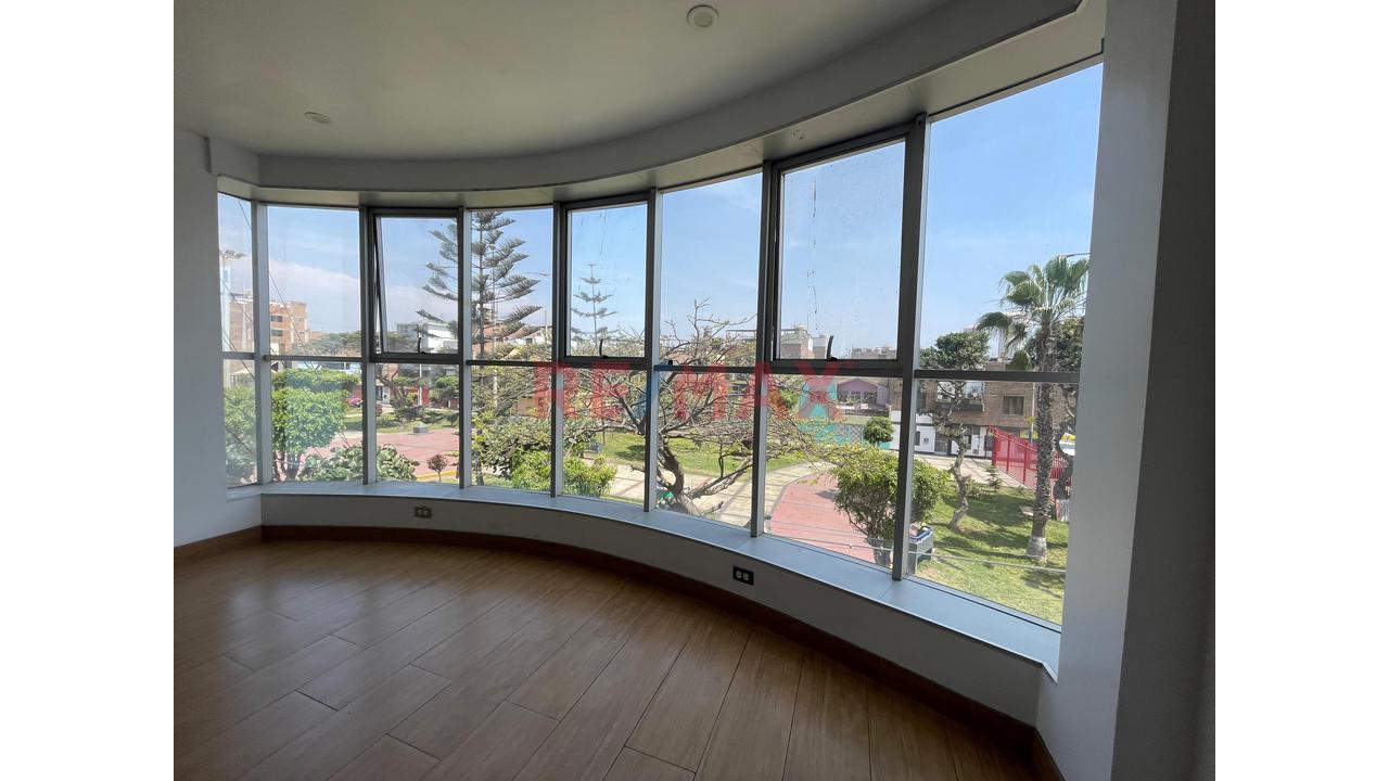 ¡Vive Frente Al Parque! Departamento De 1 Dormitorio En Alquiler — foto 5