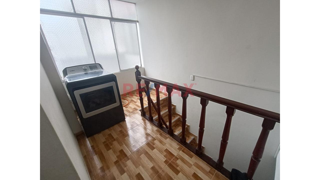 Alquiler De Dúplex En Pueblo Libre | Ideal Para Vivienda, Consultorios O Negocio Estratégico - 9