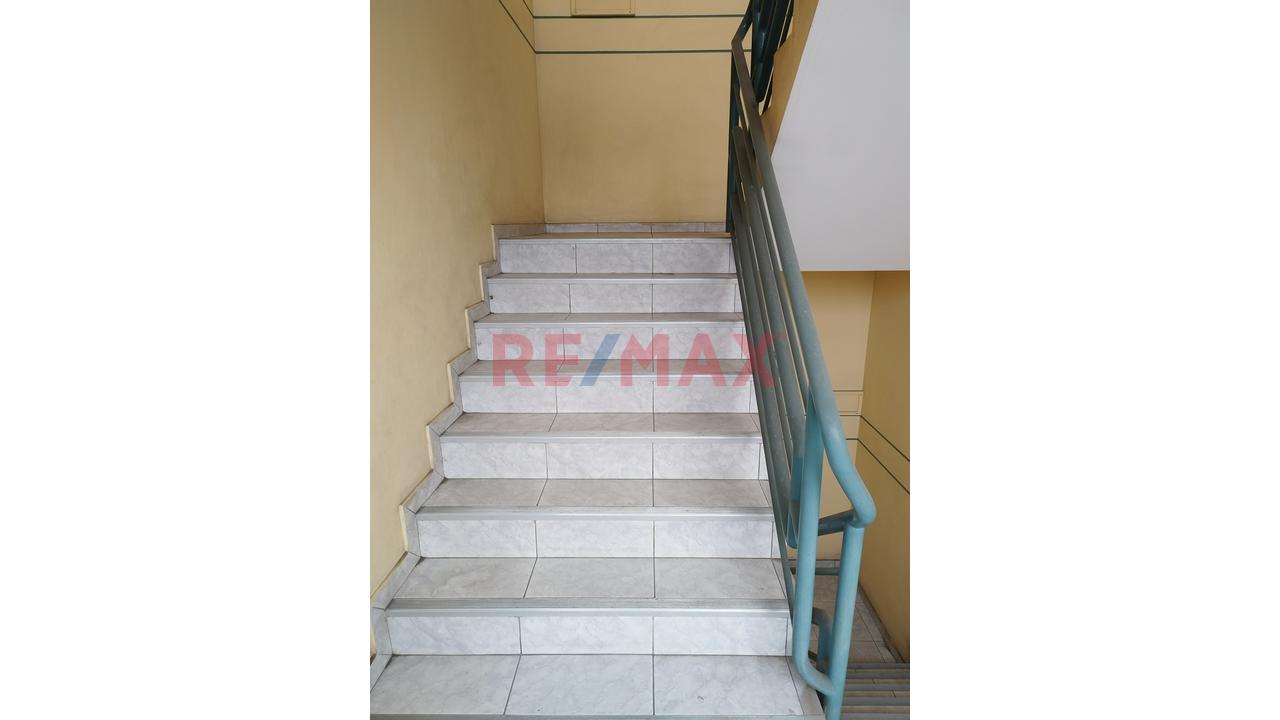 Departamento Amplio En Venta – Piso 5 - 13