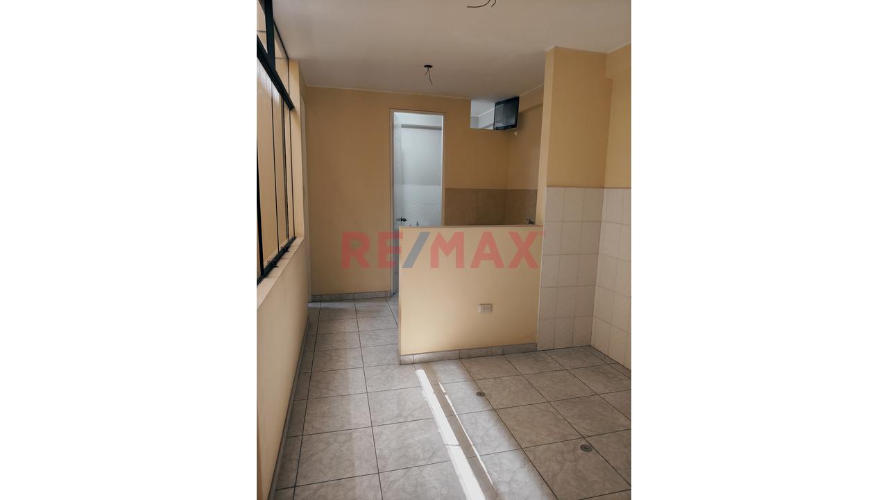Departamento Amplio En Venta – Piso 5 - 20