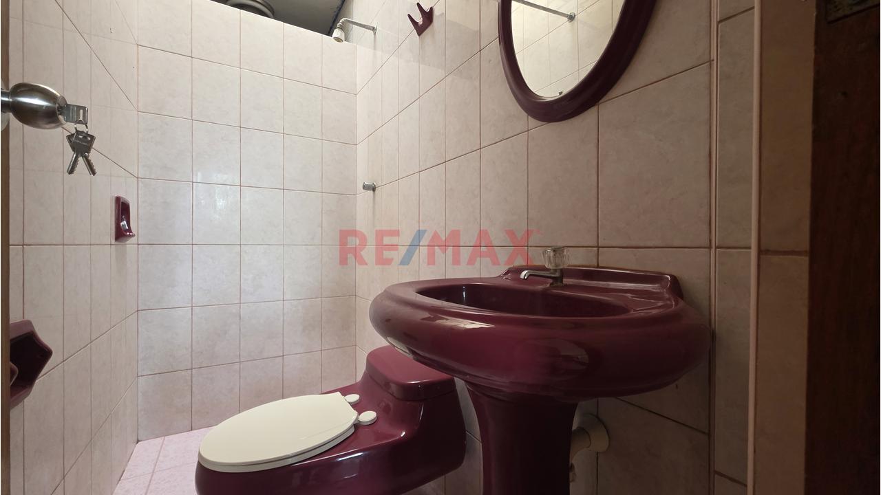 Casa De 2 Pisos En La Urbanizacion Las Brisas Chiclayo — foto 8