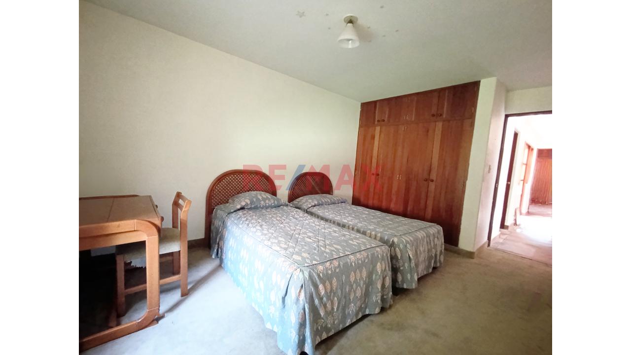En Venta - Casa En Urb. La Molina Vieja | 465 M² De Terreno | 4 Dormitorios | Jardín — foto 14