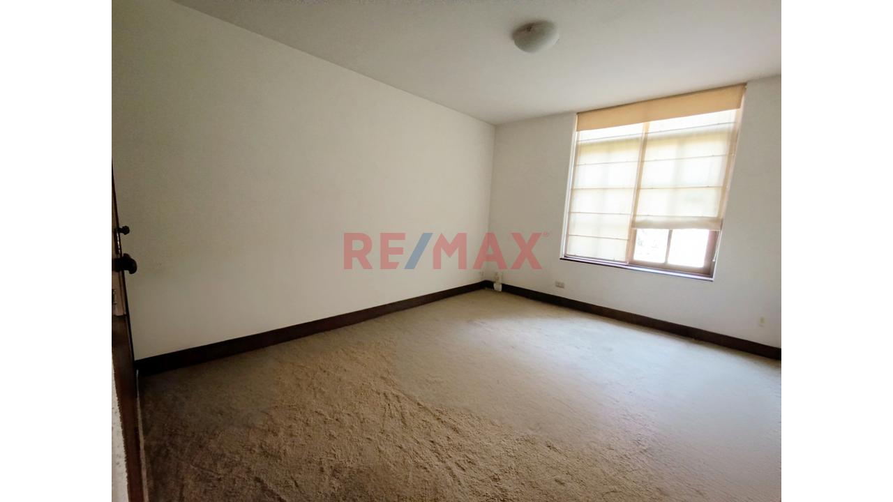 En Venta - Casa En Urb. La Molina Vieja | 465 M² De Terreno | 4 Dormitorios | Jardín — foto 10